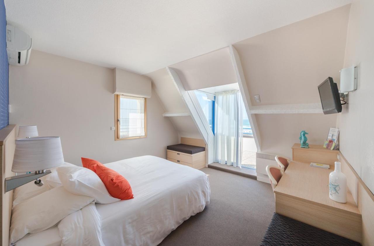 Breiz Armor Hotel Pouldreuzic ภายนอก รูปภาพ