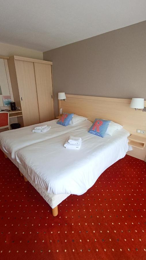 Breiz Armor Hotel Pouldreuzic ภายนอก รูปภาพ